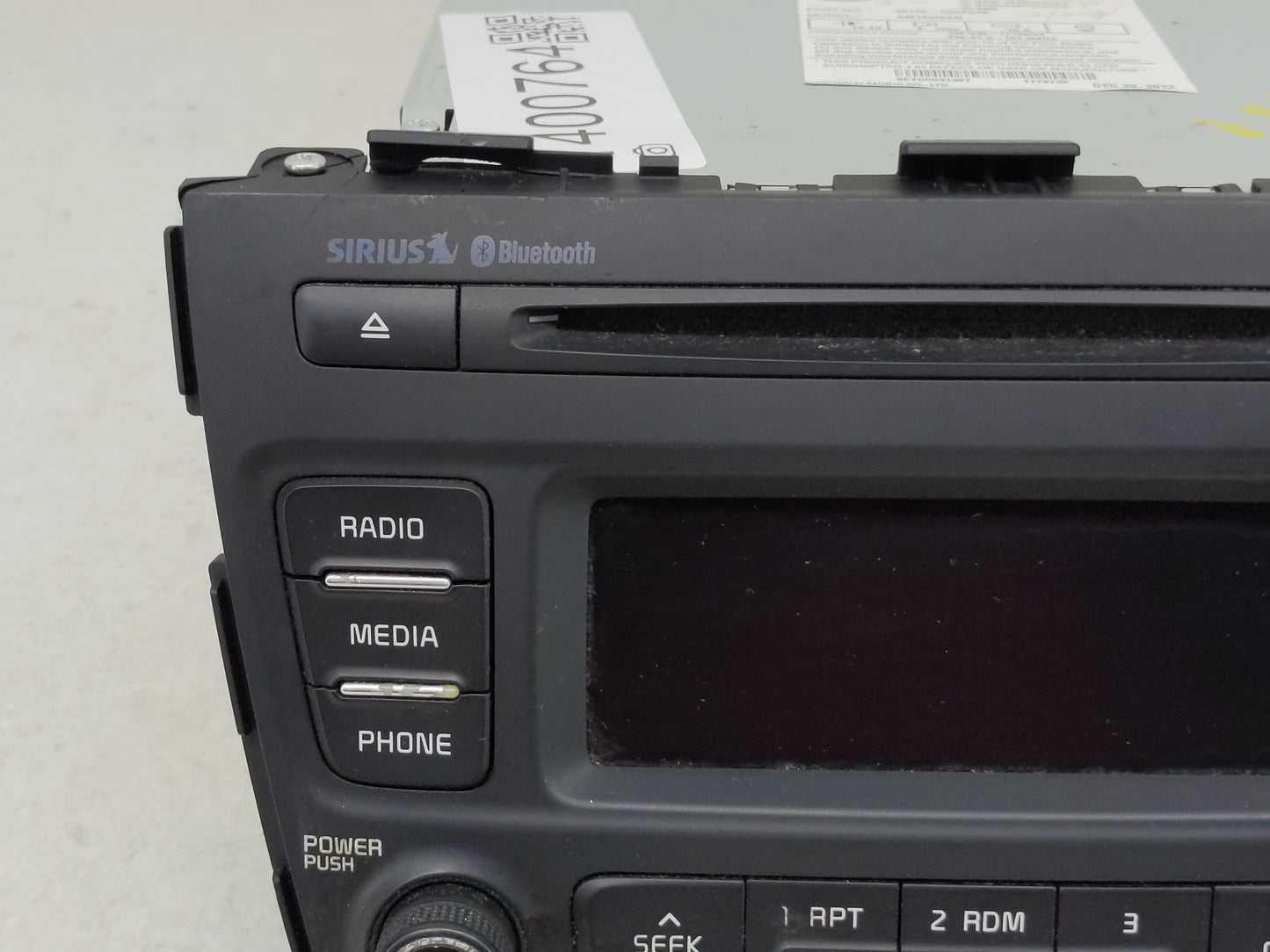 2014 Kia Sorento Radio AM FM Cd Player Receiver Replacement P/N:96170-1UAA0VA Fits OEM Used Auto Parts - Oemusedautoparts1.c