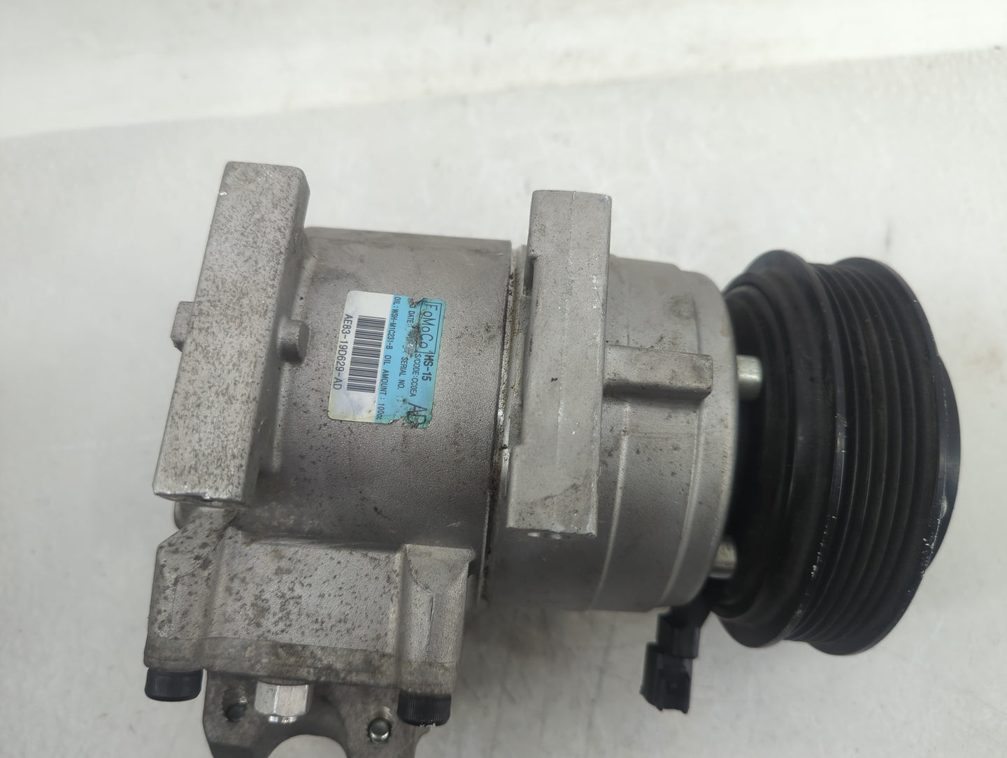2012-2015 Kia Sorento Air Conditioning A/c Ac Compressor Oem - Oemusedautoparts1.com