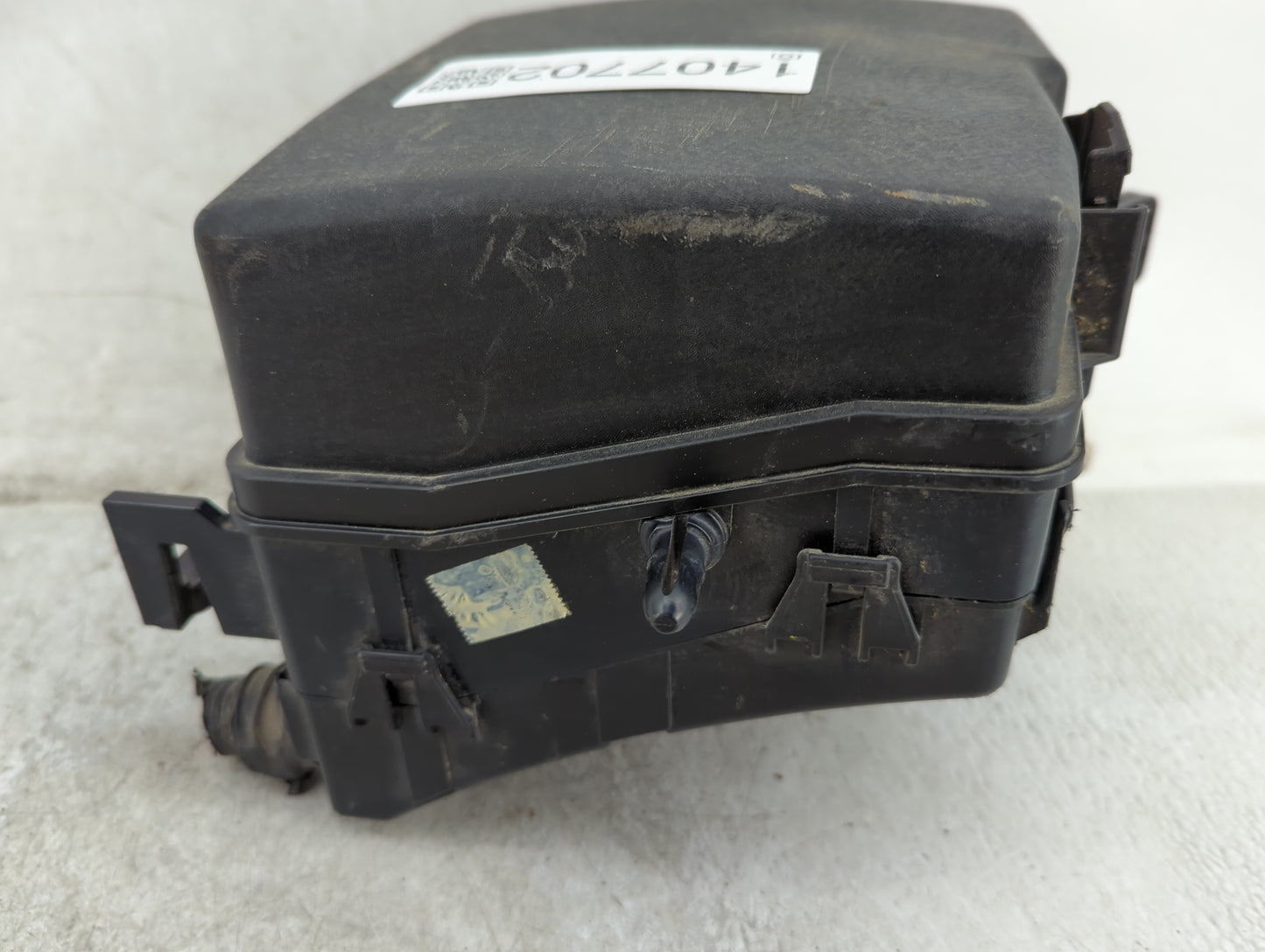 2014-2015 Kia Sorento Fusebox Fuse Box Panel Relay Module Fits Fits 2014 2015 OEM Used Auto Parts - Oemusedautoparts1.com