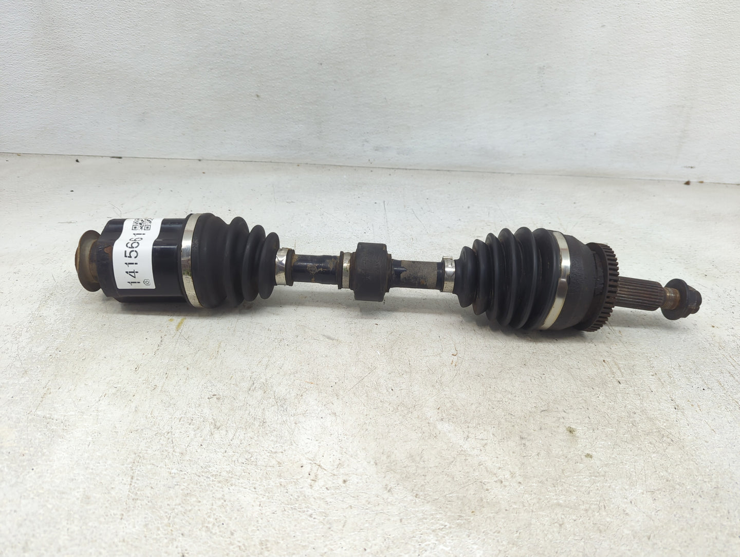 2014-2015 Kia Sorento Axle Shaft Front Passenger Cv C/v - Oemusedautoparts1.com