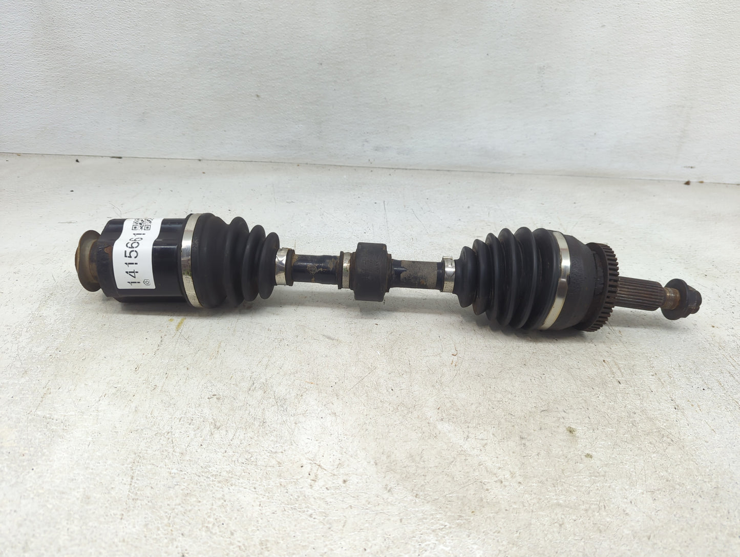 2014-2015 Kia Sorento Axle Shaft Front Passenger Cv C/v - Oemusedautoparts1.com