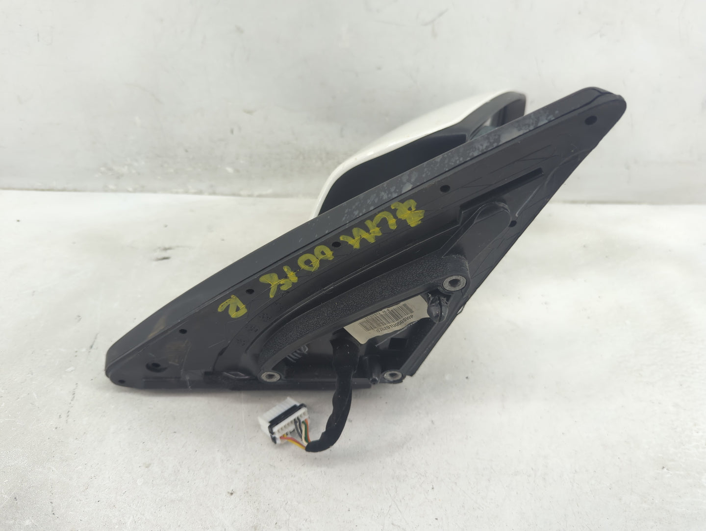 2011-2015 Kia Sorento Passenger Side View Mirror - Right Door Mirror OEM Used - Oemusedautoparts1.com