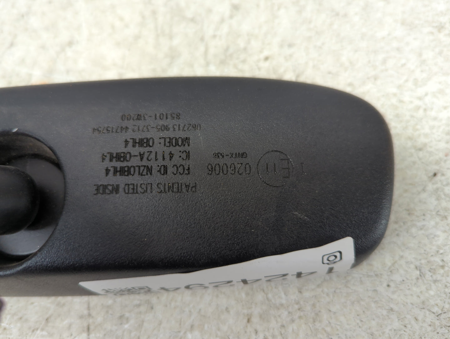 2011-2020 Kia Sorento Interior Rear View Mirror Replacement OEM P/N:026006 GNTX-552 Fits OEM Used Auto Parts - Oemusedautopa