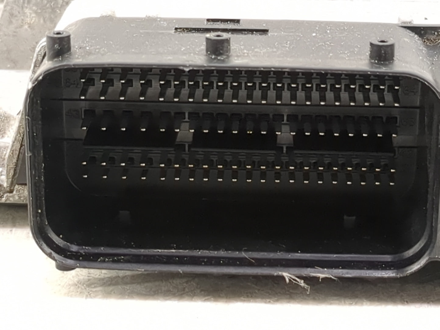 2014-2015 Kia Sorento PCM Engine Control Computer ECU ECM PCU OEM P/N:39113-2GBL0 Fits Fits 2014 2015 OEM Used Auto Parts - 