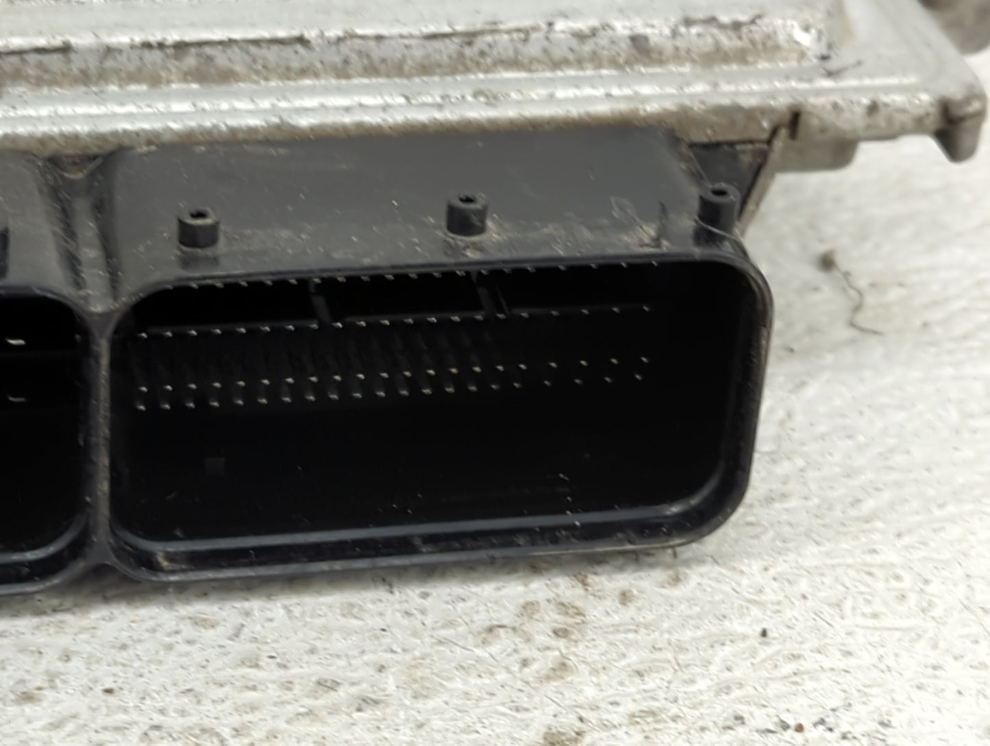 2014-2015 Kia Sorento PCM Engine Control Computer ECU ECM PCU OEM P/N:XFAEC4DM2A 5WY3692B, 39103-2GBL1 Fits Fits 2014 2015 O