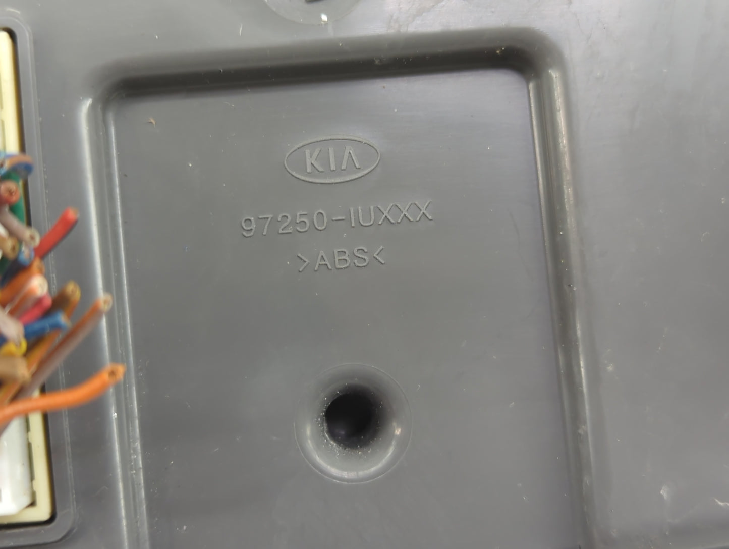 2014-2015 Kia Sorento Climate Control Module Temperature AC/Heater Replacement P/N:97250-IUXXX Fits Fits 2014 2015 OEM Used 