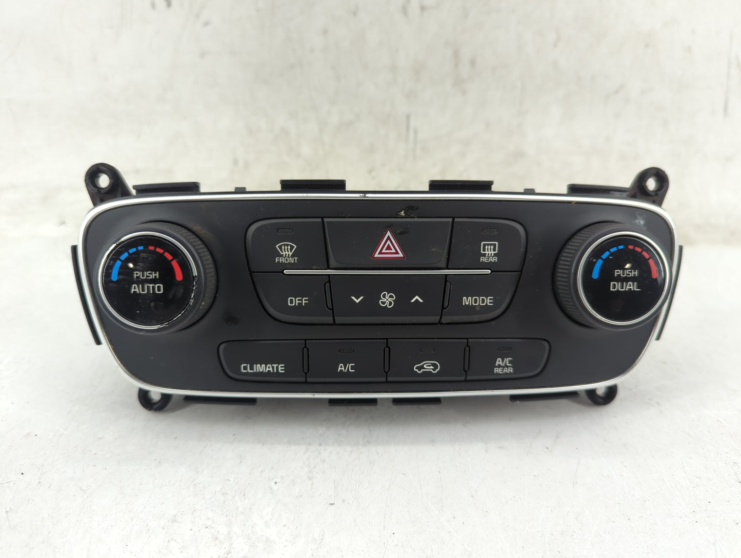 2014-2015 Kia Sorento Climate Control Module Temperature AC/Heater Replacement P/N:972501U585 Q138U1KM Fits Fits 2014 2015 O