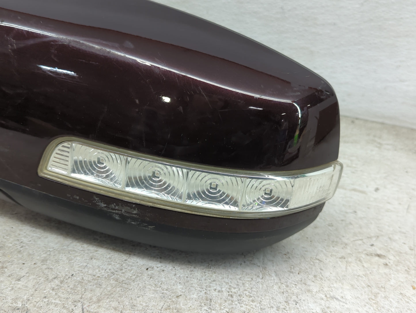 2014-2015 Kia Sorento Driver Side View Mirror - Left Door Mirror OEM Used - Oemusedautoparts1.com