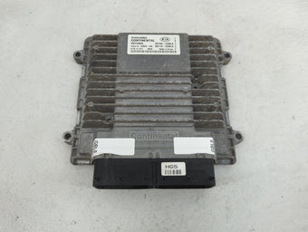 compare product 2014-2015 Kia Sorento PCM Engine Control Computer ECU ECM PCU OEM P/N:39103-2GBL0 39113-2GBL0, 5WY4V64A Fits Fits 2014 2015 OEM Used Auto Parts