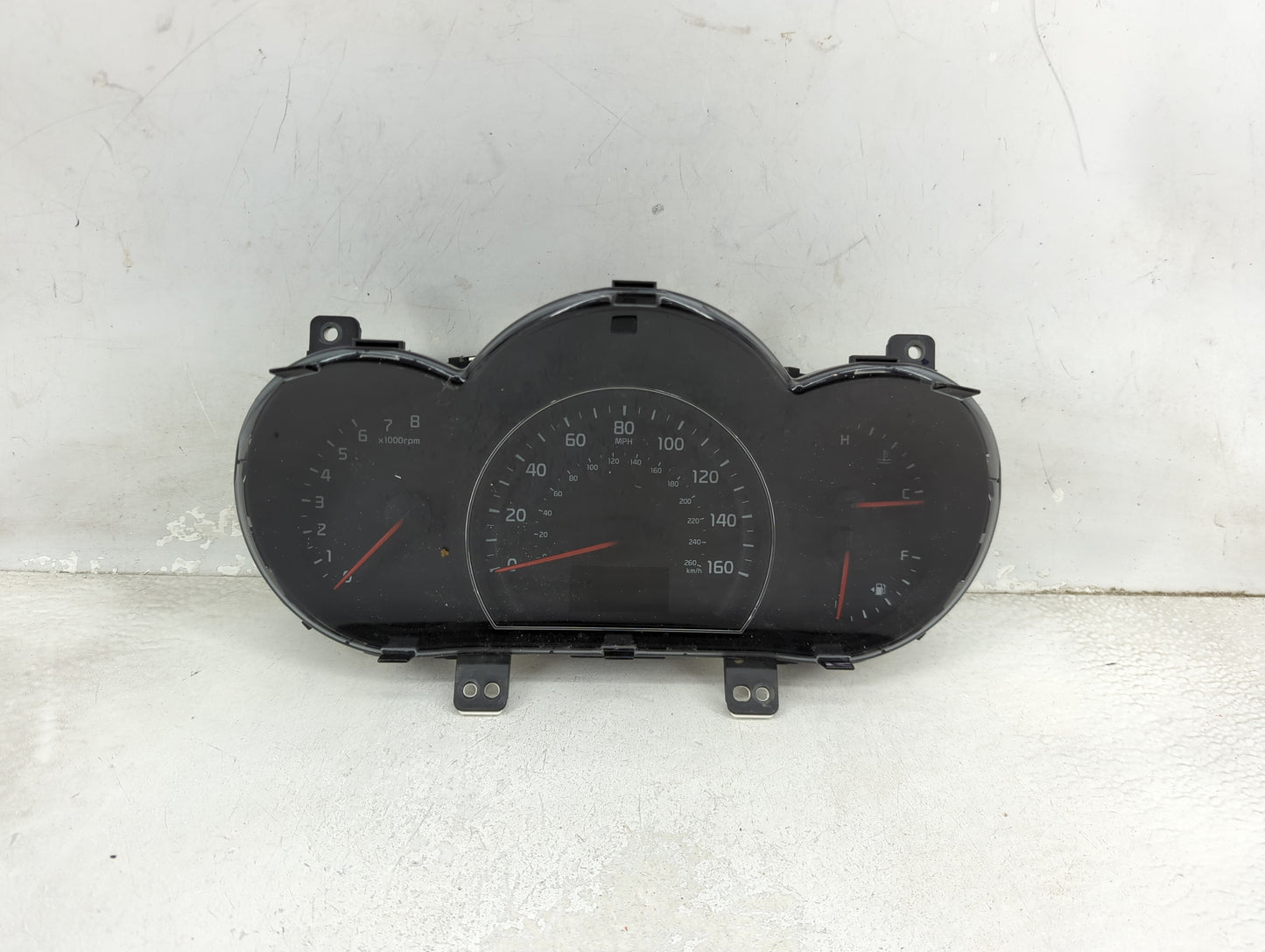 2014-2015 Kia Sorento Instrument Cluster Speedometer Gauges P/N:94004-1U010 Miles: Fits Fits 2014 2015 OEM Used Auto Parts -
