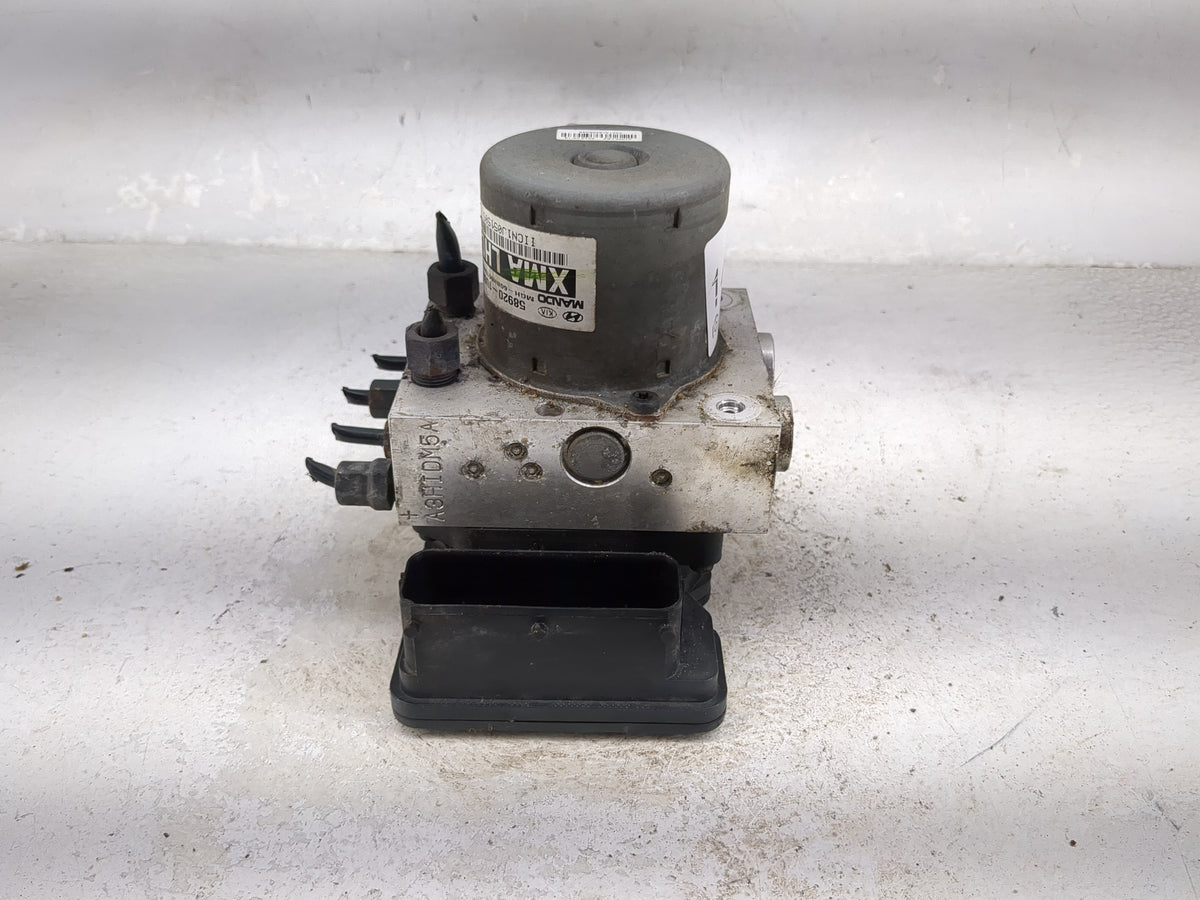 2014-2015 Kia Sorento Anti-Lock Brake ABS Pump Module Actuator OEM P/N:58920-1U000 MGH-60BH6013N800 Fits Fits 2014 2015 OEM 