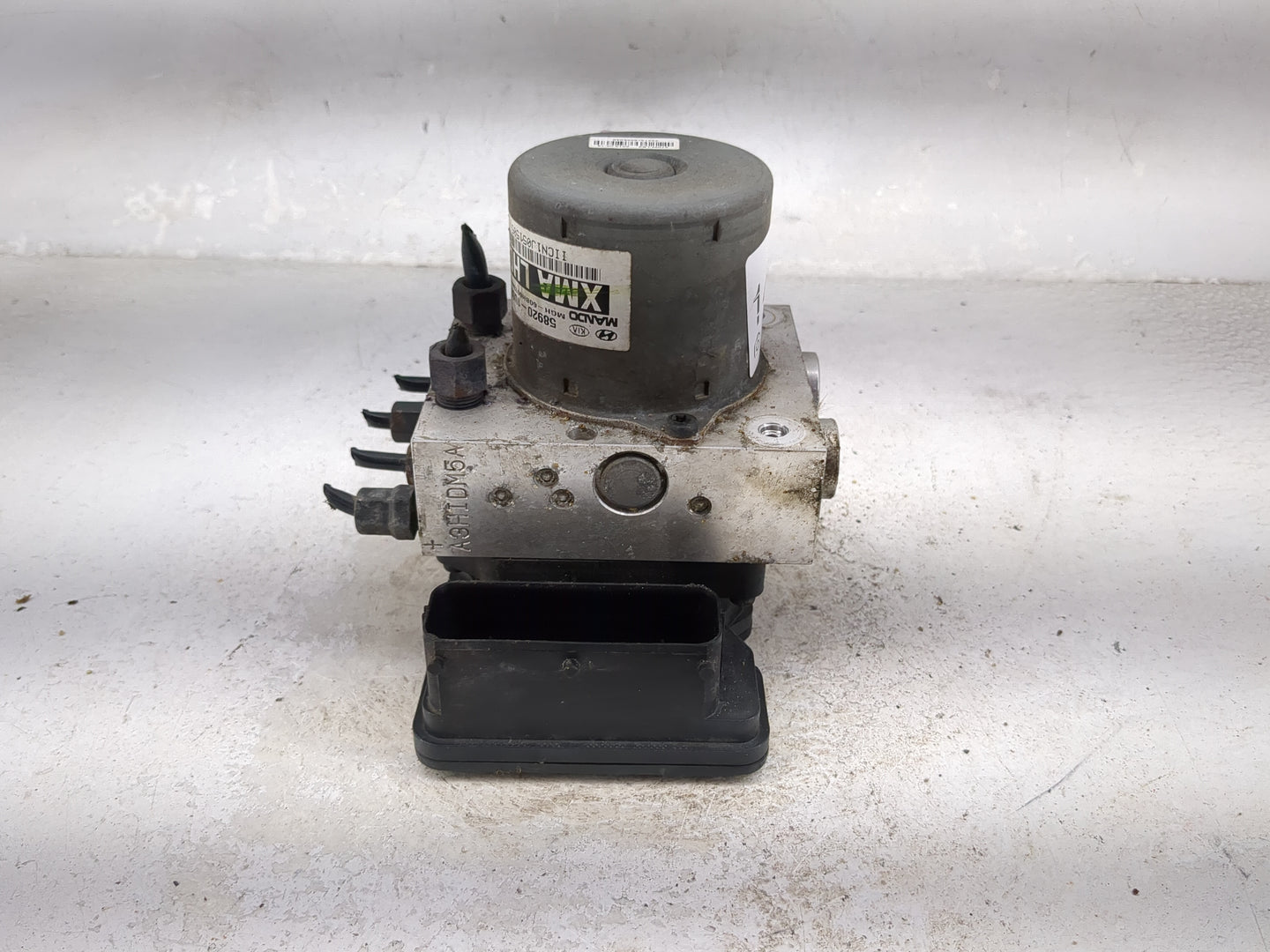 2014-2015 Kia Sorento ABS Pump Control Module Replacement P/N:58920-1U000 MGH-60BH6013N800, BE6003N801 Fits Fits 2014 2015 O