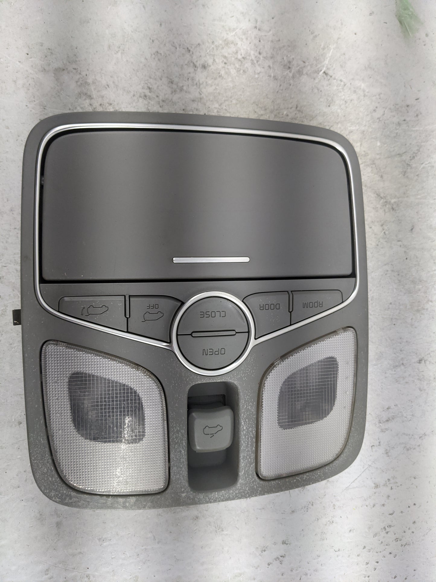 2014-2015 Kia Sorento Overhead Console W/rear Climate Control Gray - Oemusedautoparts1.com