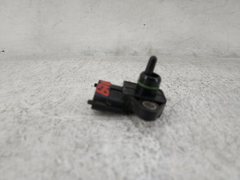 compare product 2011-2018 Kia Sorento Mass Air Flow Meter Maf Sensor 1488102
