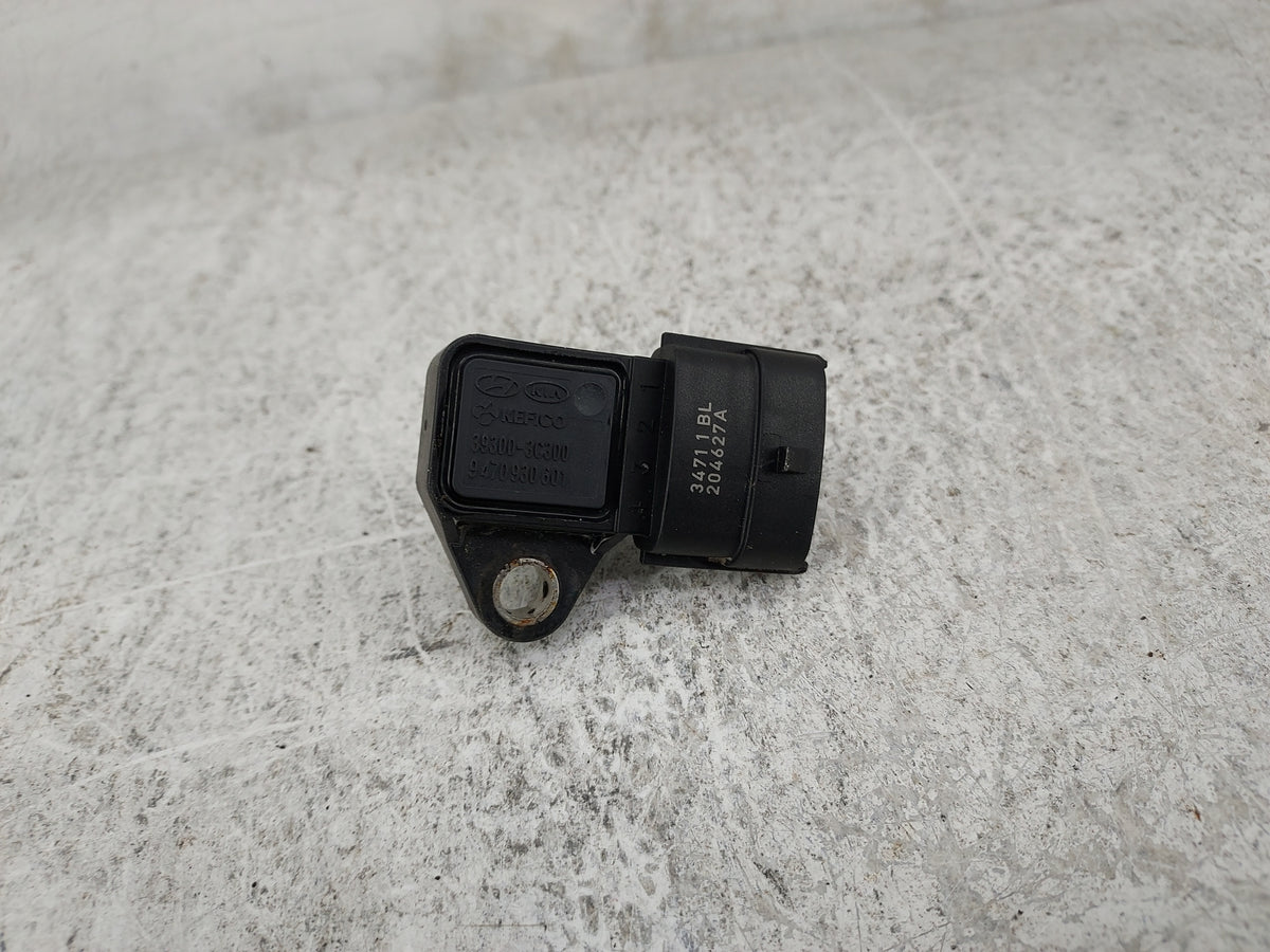 2011-2018 Kia Sorento Mass Air Flow Meter Maf Sensor 1488102 - Oemusedautoparts1.com