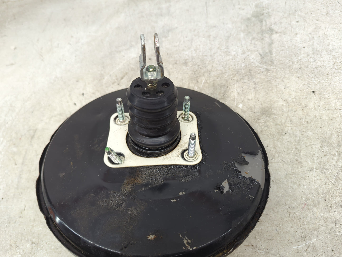 2014-2014 Kia Sorento Power Brake Booster Oem - Oemusedautoparts1.com