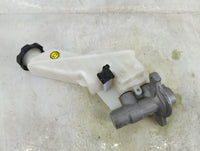 2014-2015 Kia Sorento Brake Master Cylinder 1490726 - Oemusedautoparts1.com