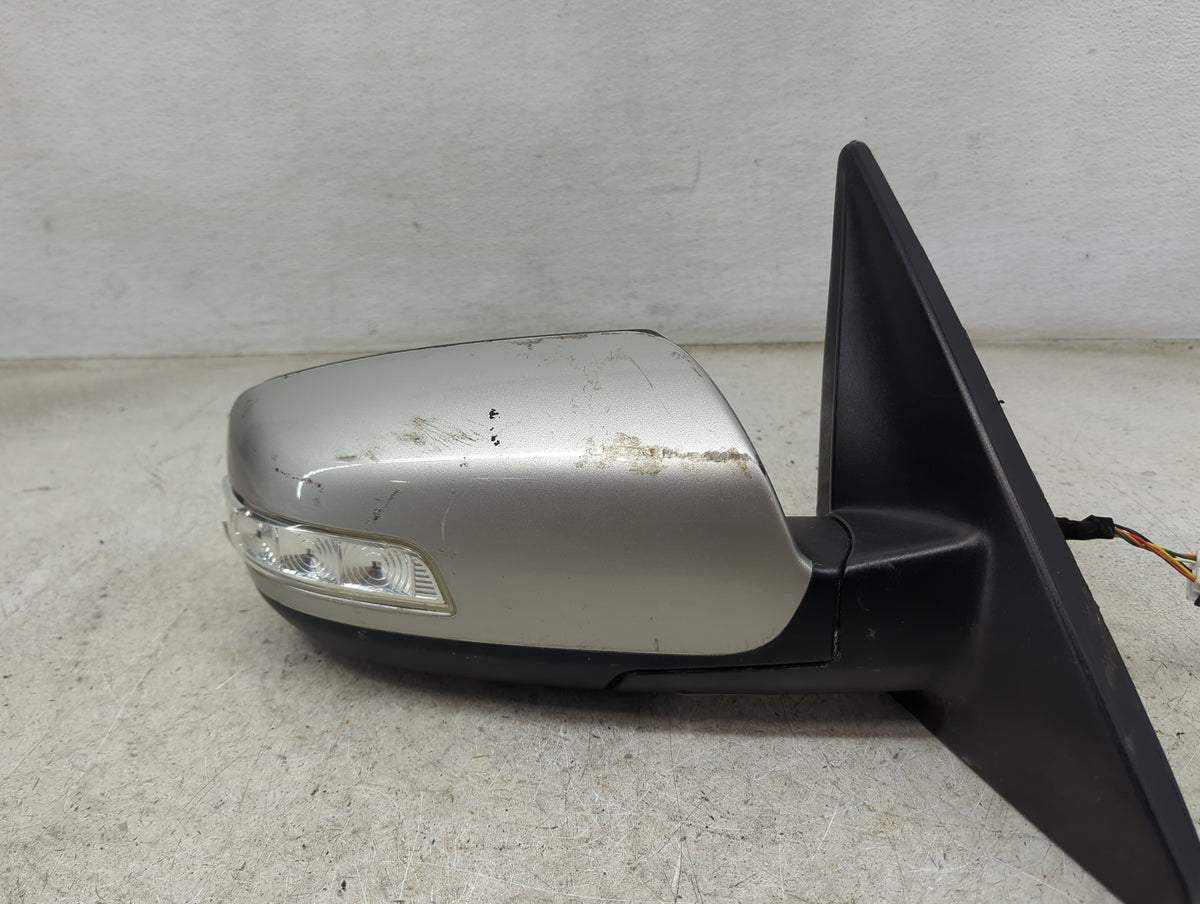 2011-2015 Kia Sorento Passenger Side View Mirror - Right Door Mirror OEM Used - Oemusedautoparts1.com