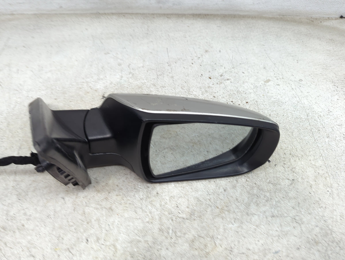 2011-2015 Kia Sorento Passenger Side View Mirror - Right Door Mirror OEM Used - Oemusedautoparts1.com