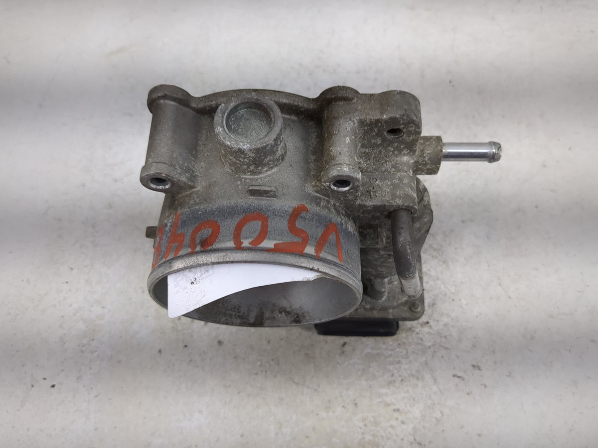 2014-2018 Kia Sorento Throttle Body P/N:35100-3CAA0 Fits Fits 2012 2013 2014 2015 2016 2017 2018 OEM Used Auto Parts - Oemus