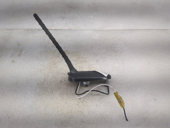 compare product 2014 Kia Sorento Antenna - Oem