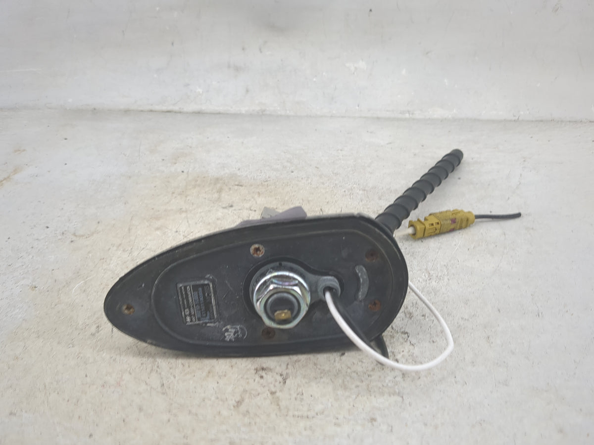 2014 Kia Sorento Antenna - Oem - Oemusedautoparts1.com