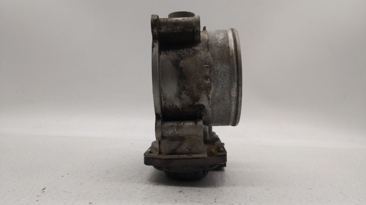 2014-2018 Kia Sorento Throttle Body P/N:35100-3CAA0 Fits Fits 2012 2013 2014 2015 2016 2017 2018 OEM Used Auto Parts - Oemus