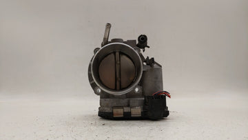 2012-2015 Kia Sorento Throttle Body P/N:35100-2G700 Fits Fits 2011 2012 2013 2014 2015 2016 OEM Used Auto Parts - Oemusedaut