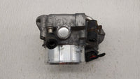 2012-2015 Kia Sorento Throttle Body P/N:35100-2G700 Fits Fits 2011 2012 2013 2014 2015 2016 OEM Used Auto Parts - Oemusedaut
