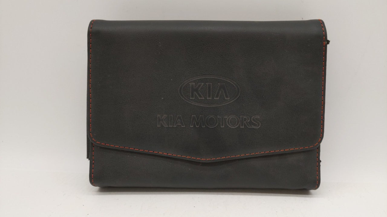 2014 Kia Sorento Owners Manual Book Guide OEM Used Auto Parts - Oemusedautoparts1.com