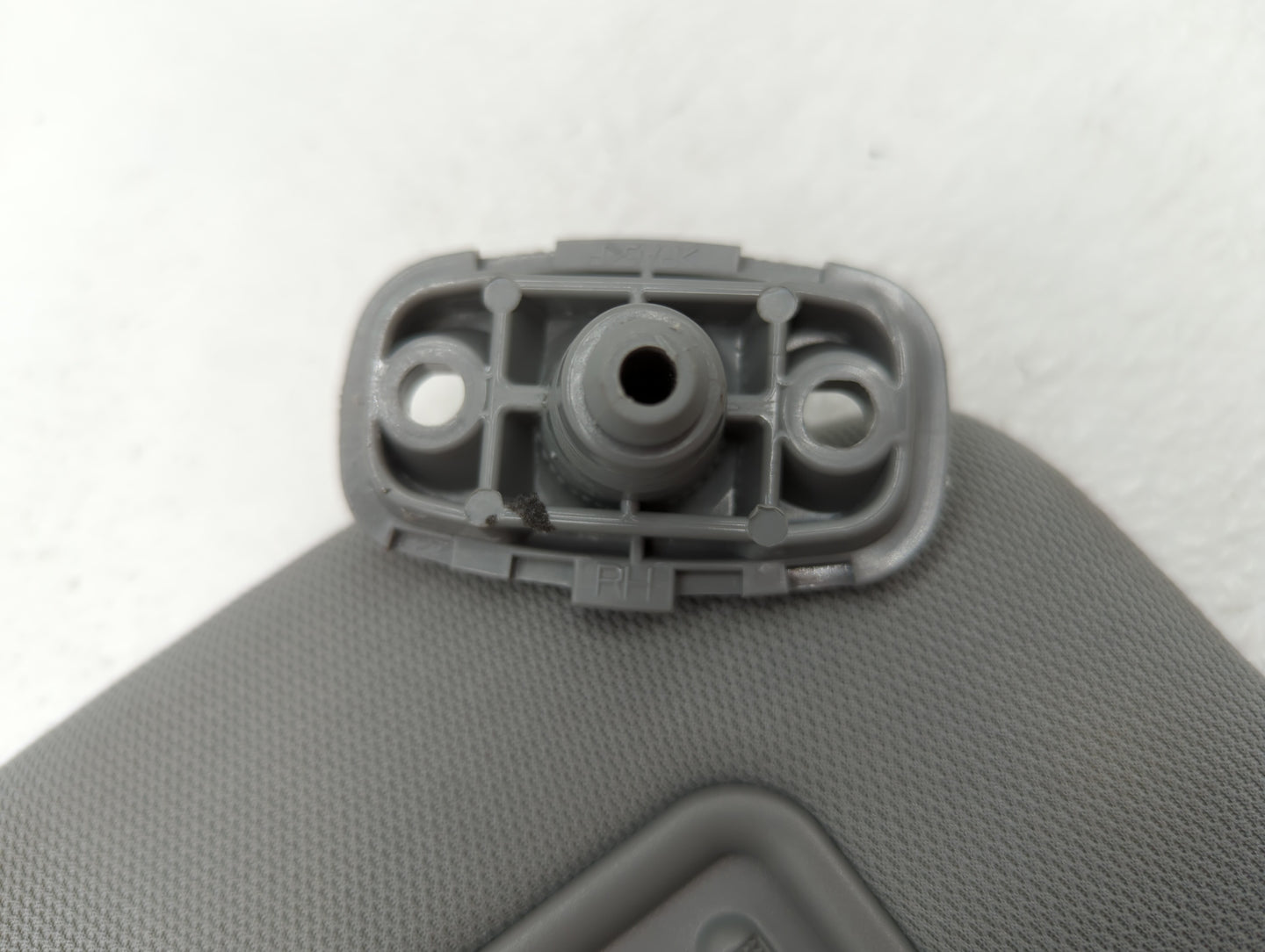 2011-2015 Kia Sorento Sun Visor Shade Replacement Passenger Right Mirror Fits Fits 2011 2012 2013 2014 2015 OEM Used Auto Pa