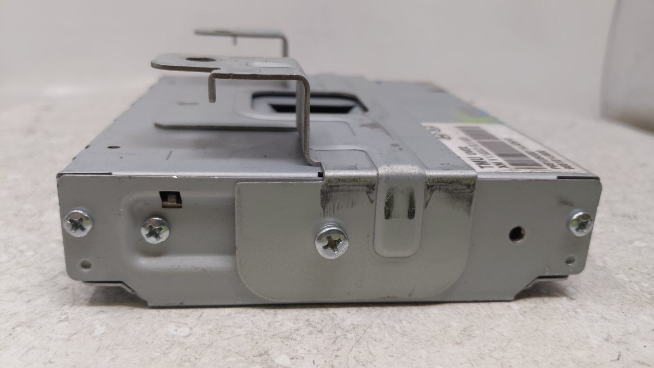 2014 Kia Sorento SATELLITE RADIO RECEIVER MODULE 965101U600 - Oemusedautoparts1.com
