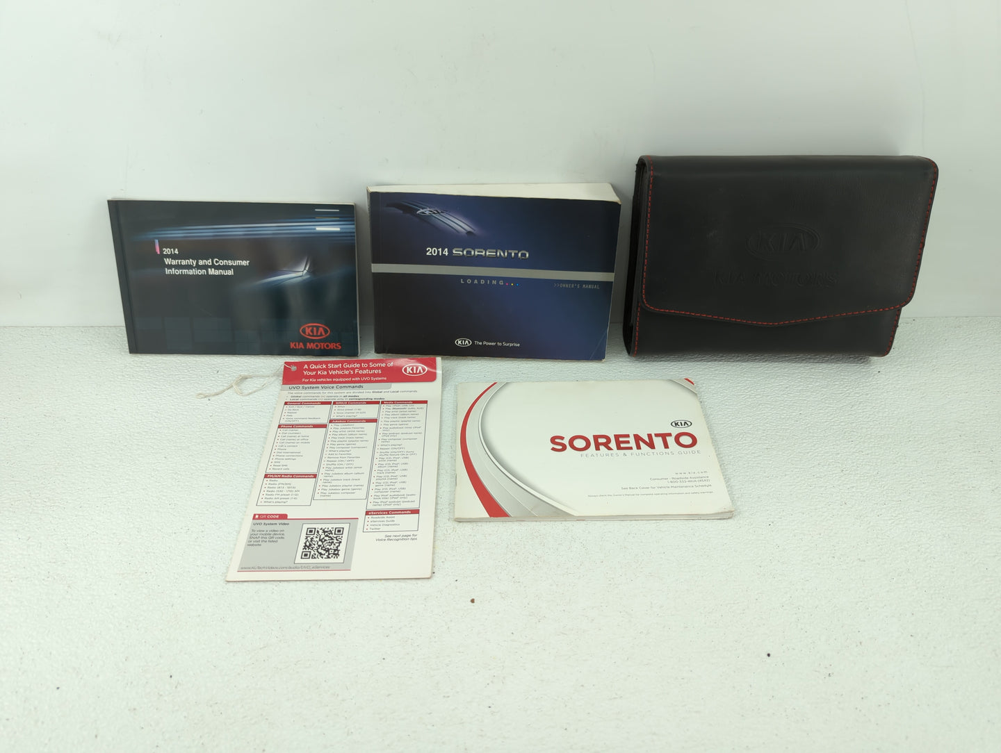 2014 Kia Sorento Owners Manual Book Guide OEM Used Auto Parts - Oemusedautoparts1.com