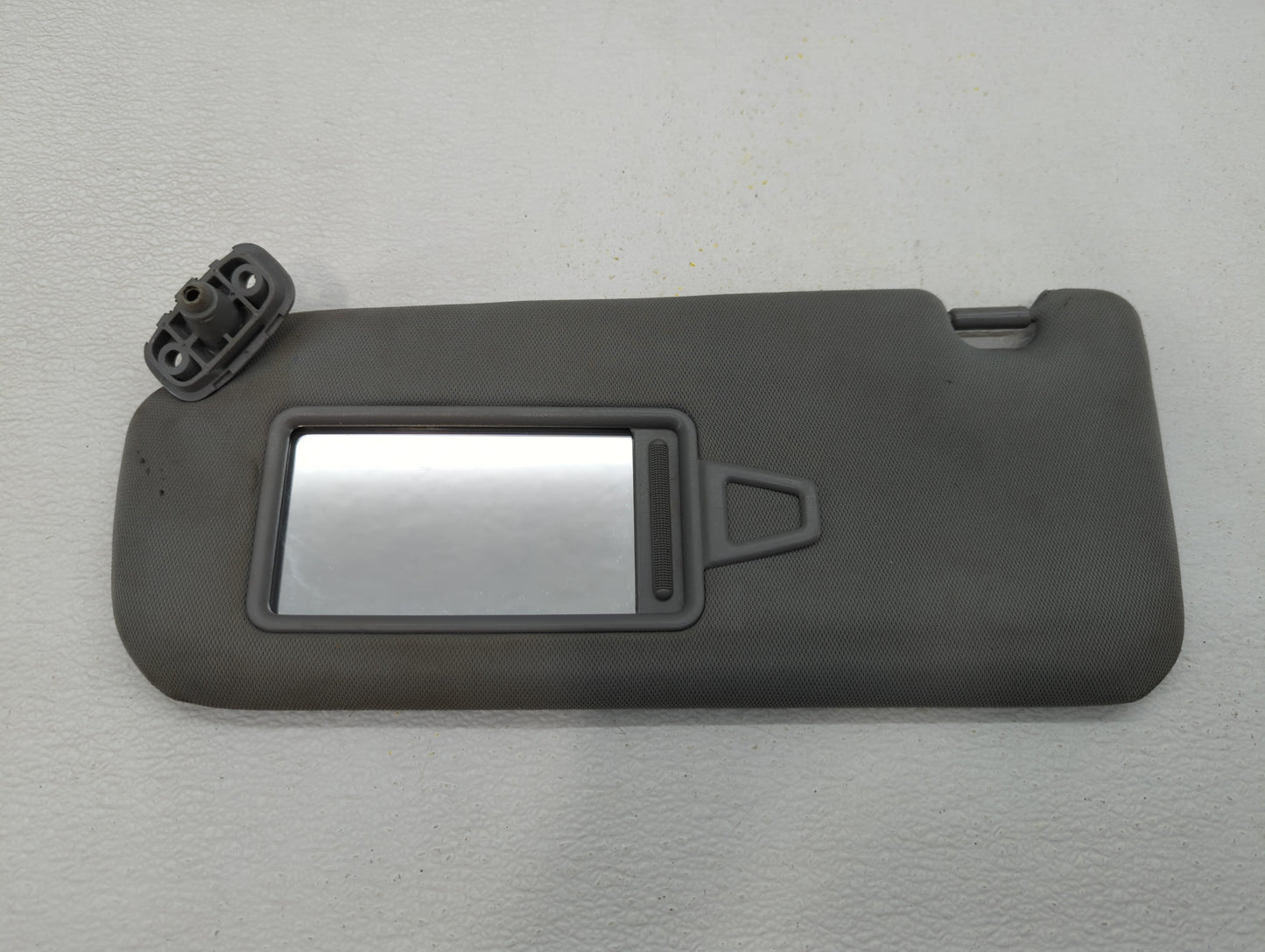 2011-2015 Kia Sorento Sun Visor Shade Replacement Driver Left Mirror Fits Fits 2011 2012 2013 2014 2015 OEM Used Auto Parts 