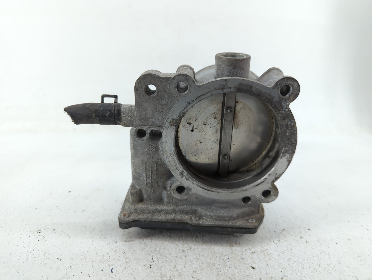 2014-2018 Kia Sorento Throttle Body P/N:35100-3CAA0 Fits Fits 2012 2013 2014 2015 2016 2017 2018 OEM Used Auto Parts - Oemus