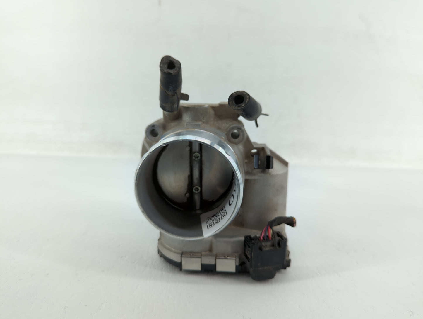 2012-2015 Kia Sorento Throttle Body P/N:35100-2G700 Fits Fits 2011 2012 2013 2014 2015 2016 OEM Used Auto Parts - Oemusedaut