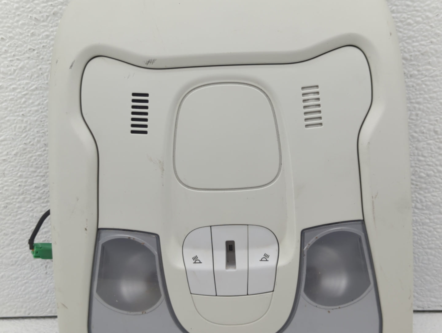 2014 Kia Sorento Overhead Roof Console White - Oemusedautoparts1.com