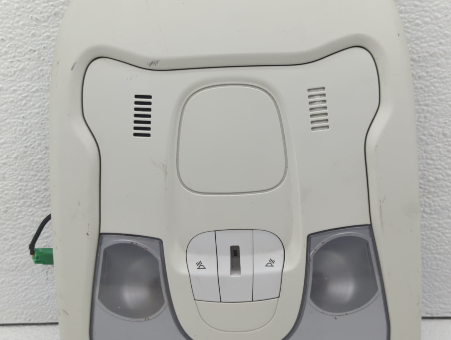 2014 Kia Sorento Overhead Roof Console White - Oemusedautoparts1.com