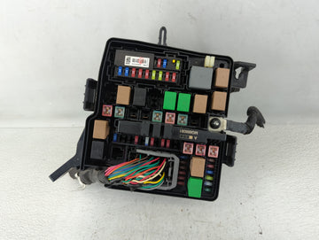 2014-2015 Kia Sorento Fusebox Fuse Box Panel Relay Module P/N:91941-2P520QQK Fits Fits 2014 2015 OEM Used Auto Parts