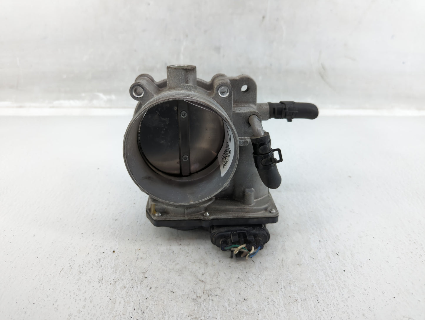 2014-2018 Kia Sorento Throttle Body P/N:35100-3CAA0 Fits Fits 2012 2013 2014 2015 2016 2017 2018 OEM Used Auto Parts - Oemus