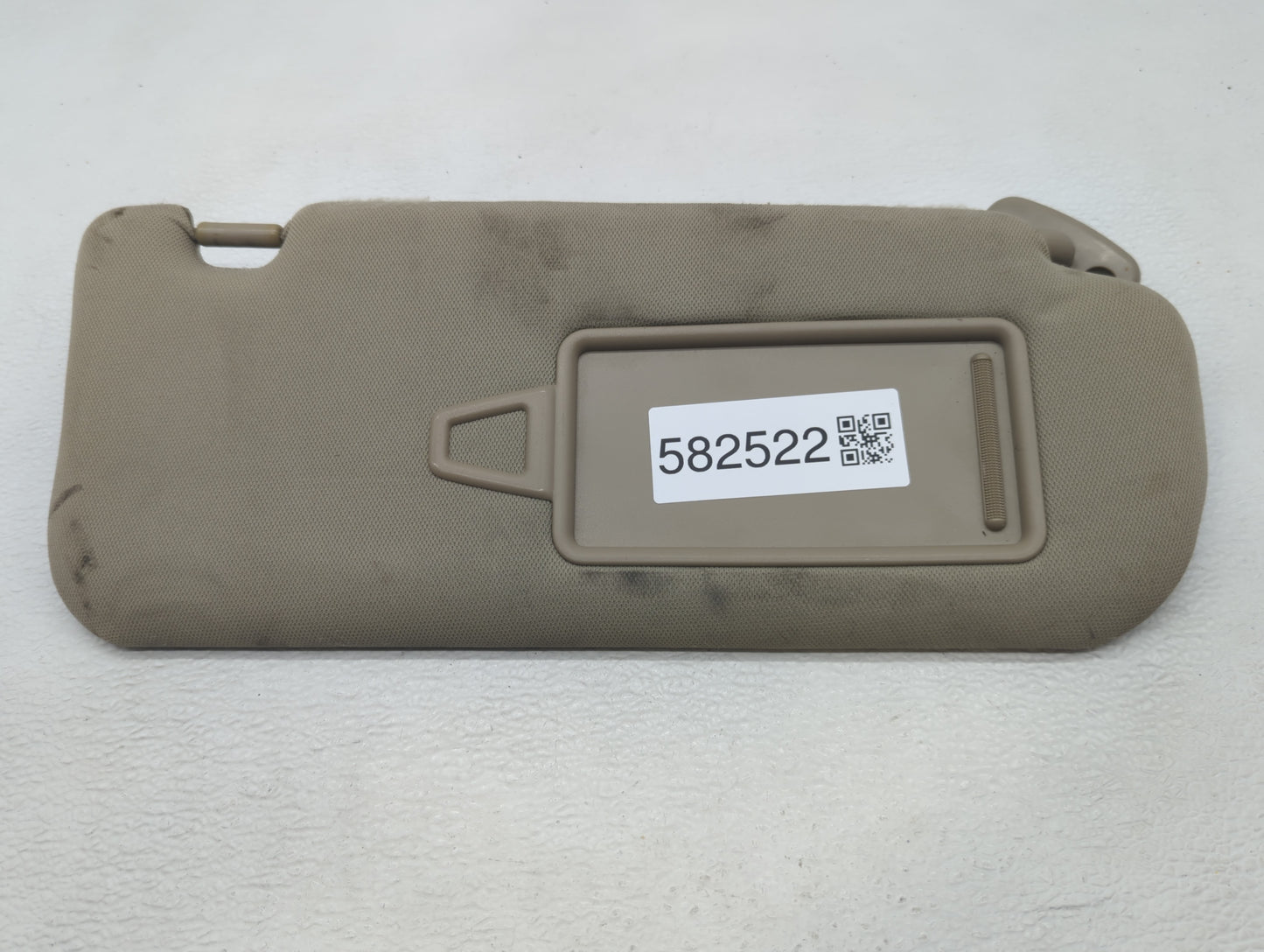 2011-2015 Kia Sorento Sun Visor Shade Replacement Passenger Right Mirror Fits Fits 2011 2012 2013 2014 2015 OEM Used Auto Pa