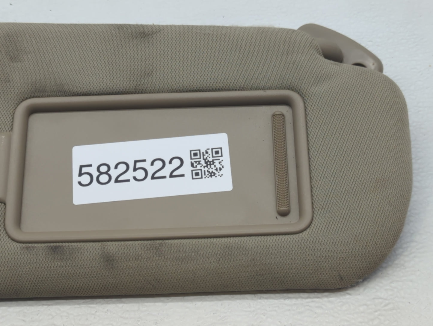 2011-2015 Kia Sorento Sun Visor Shade Replacement Passenger Right Mirror Fits Fits 2011 2012 2013 2014 2015 OEM Used Auto Pa