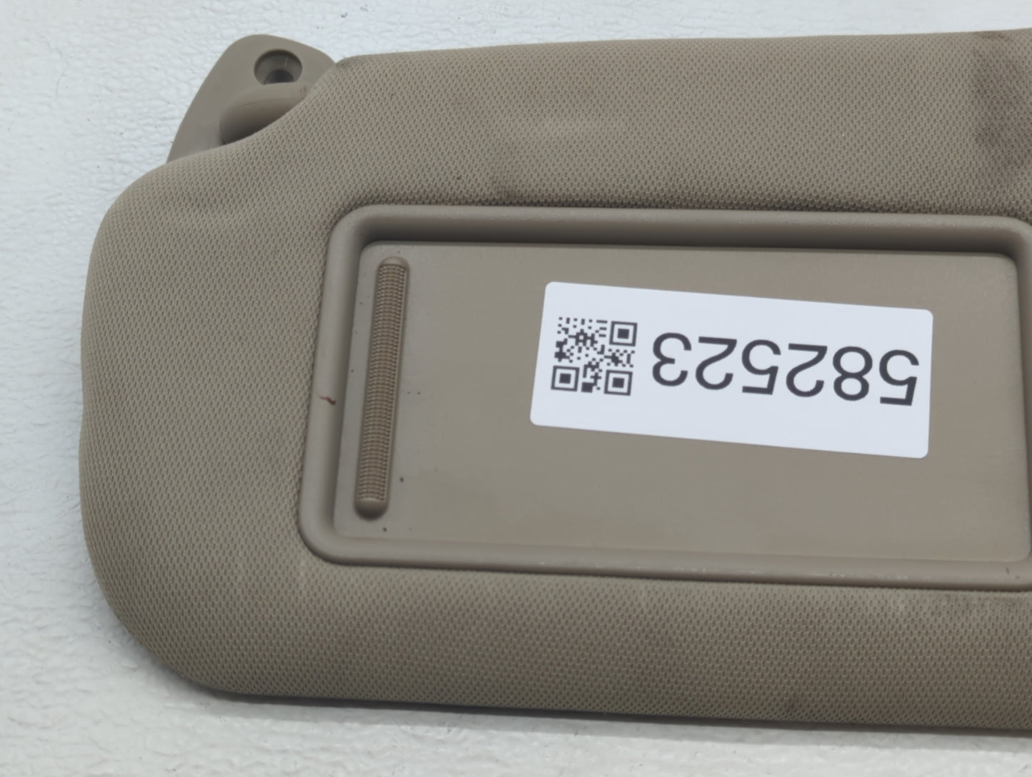 2011-2015 Kia Sorento Sun Visor Shade Replacement Driver Left Mirror Fits Fits 2011 2012 2013 2014 2015 OEM Used Auto Parts 