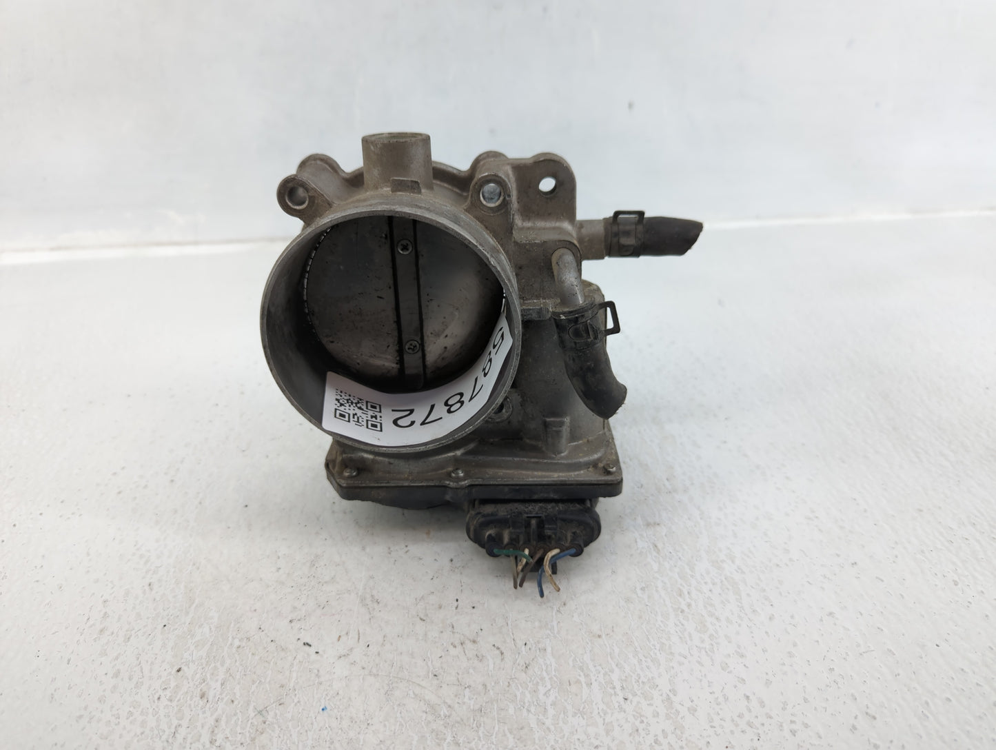 2014-2018 Kia Sorento Throttle Body P/N:4DR-3.3L V6 DOHC 24V Fits Fits 2012 2013 2014 2015 2016 2017 2018 OEM Used Auto Part