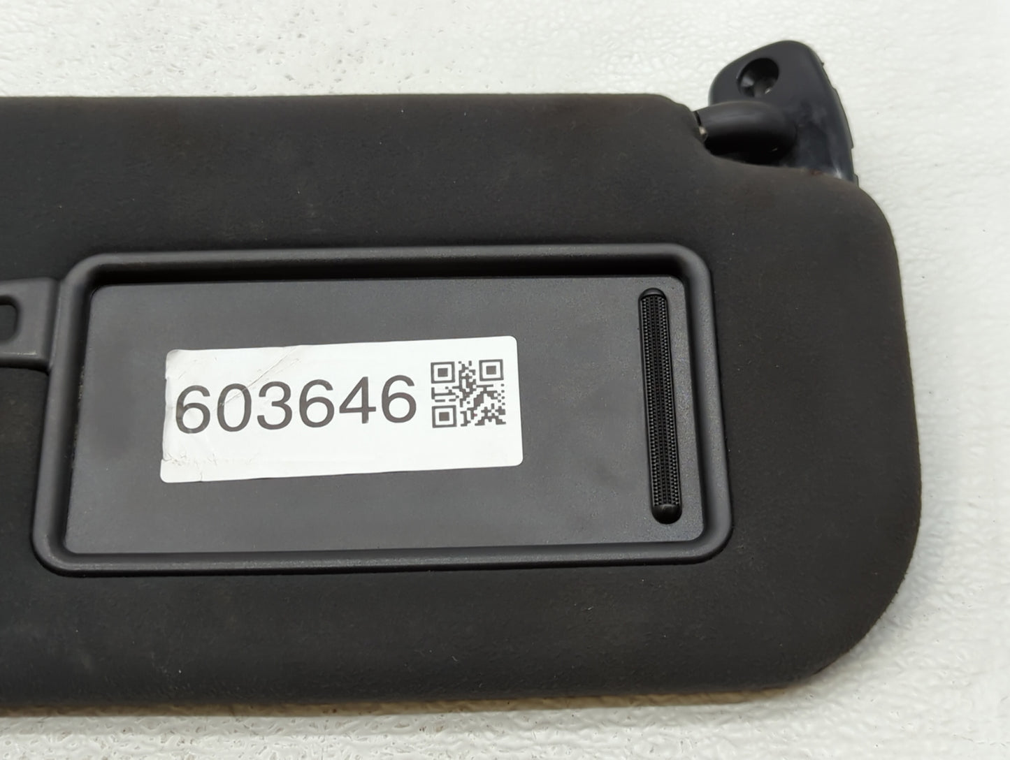 2011-2015 Kia Sorento Sun Visor Shade Replacement Passenger Right Mirror Fits Fits 2011 2012 2013 2014 2015 OEM Used Auto Pa