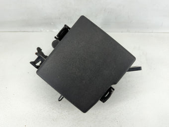 compare product 2014-2015 Kia Sorento Fusebox Fuse Box Panel Relay Module P/N:91941-2P520 Fits Fits 2014 2015 OEM Used Auto Parts