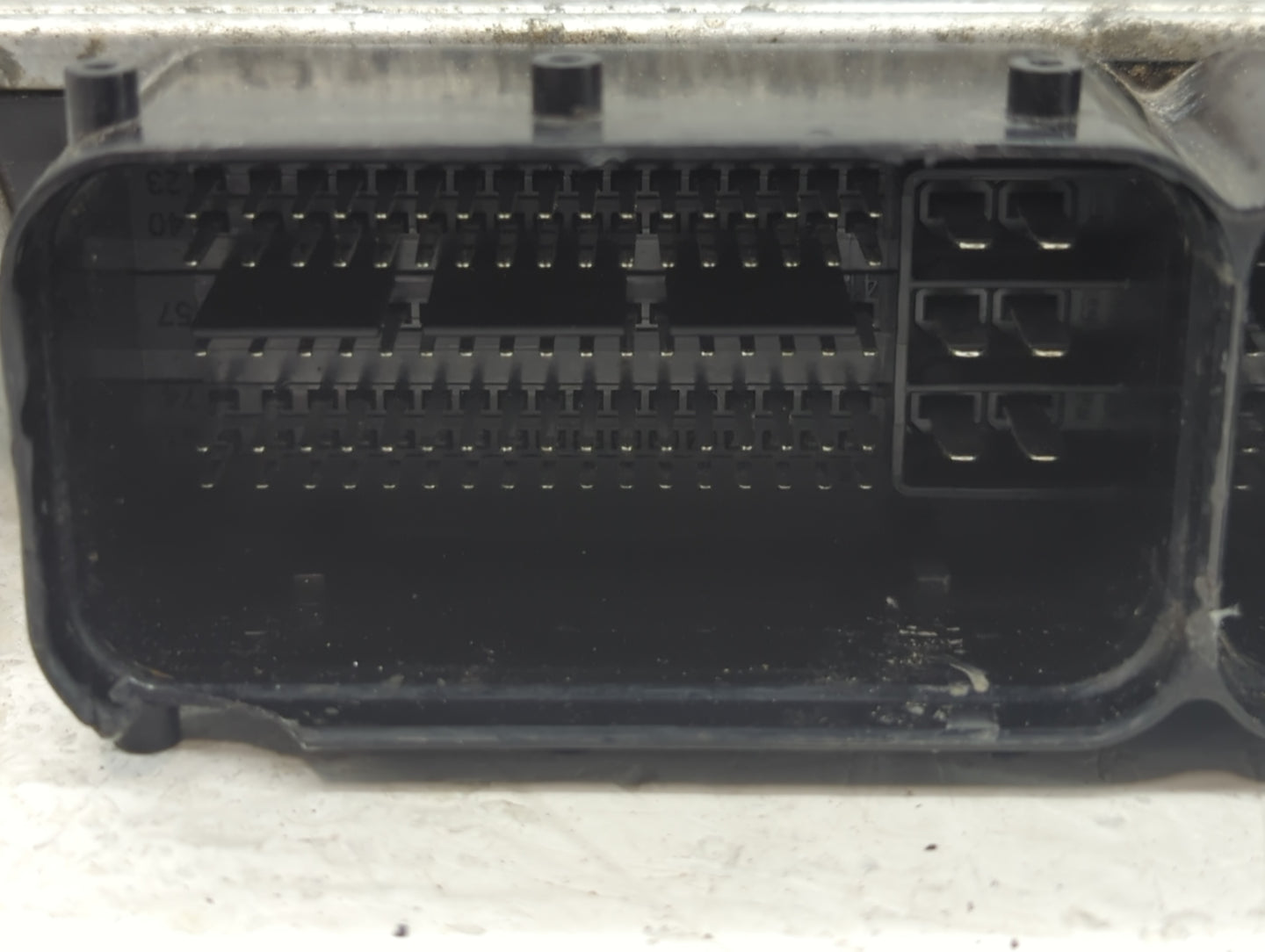 2014-2015 Kia Sorento PCM Engine Control Computer ECU ECM PCU OEM P/N:39103-2GBL1 Fits Fits 2014 2015 OEM Used Auto Parts - 