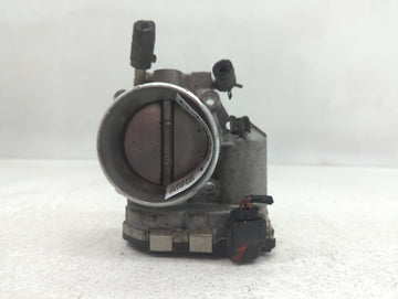 2012-2015 Kia Sorento Throttle Body P/N:35100-2G700 Fits Fits 2011 2012 2013 2014 2015 2016 OEM Used Auto Parts - Oemusedaut