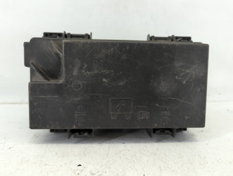 compare product 2014-2015 Kia Sorento Fusebox Fuse Box Panel Relay Module P/N:68217405AA RTO3274219, 91951-3X100 Fits Fits 2014 2015 OEM Used Auto Parts