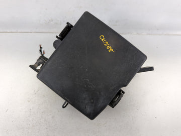 2014-2015 Kia Sorento Fusebox Fuse Box Panel Relay Module P/N:91941-2P520 Fits Fits 2014 2015 OEM Used Auto Parts - Oemuseda
